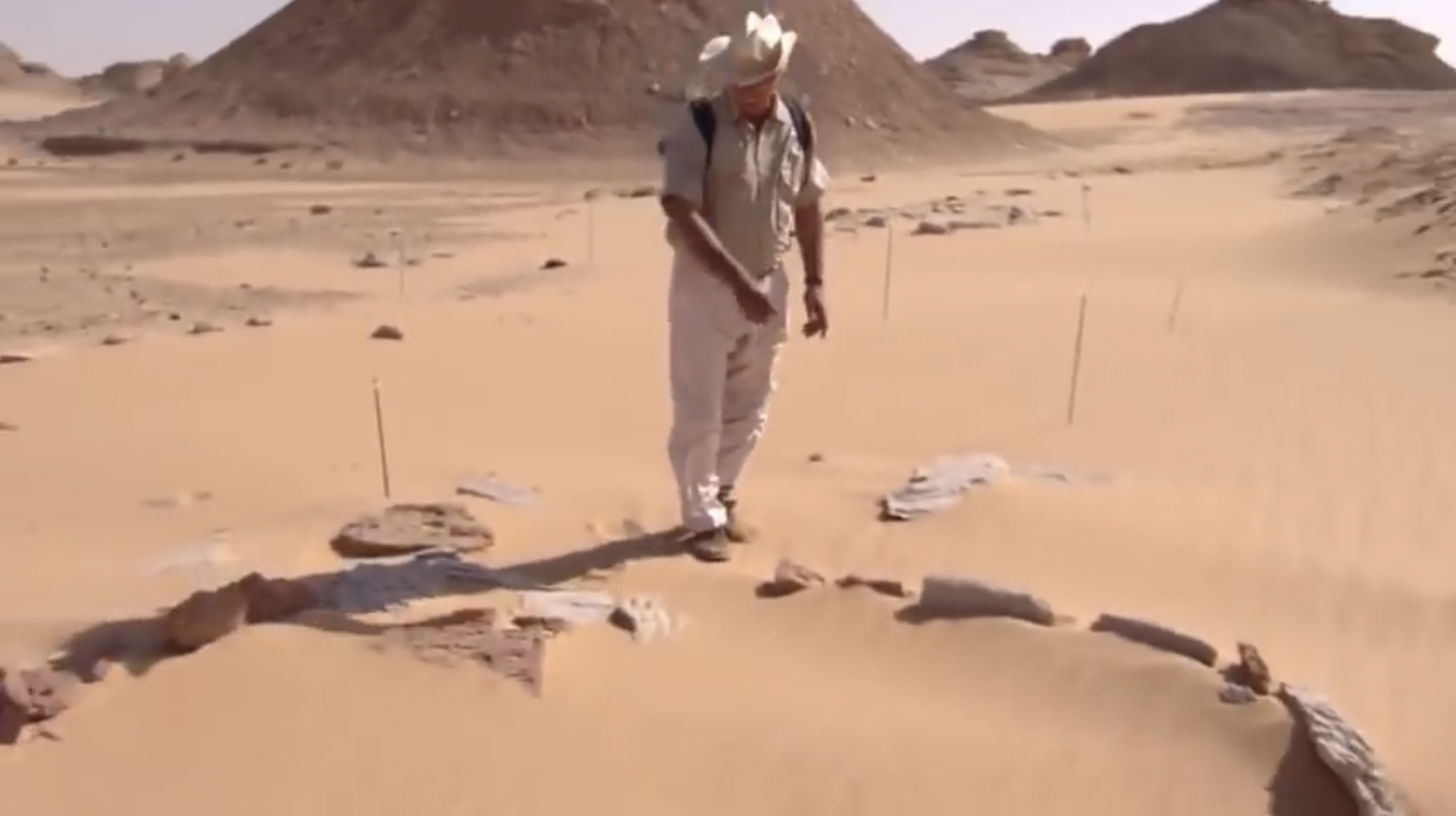 Ученые из университета восточной Англии обнаружили на территории Западной Сахары следы следы погибшей цивилизации.