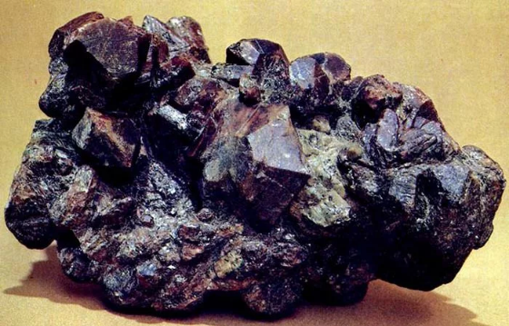 александрит минерал