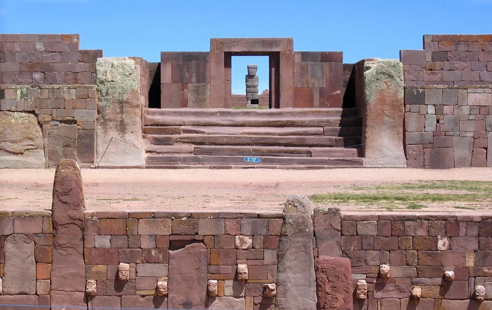древняя цивилизация Тиуанако Боливия развалины